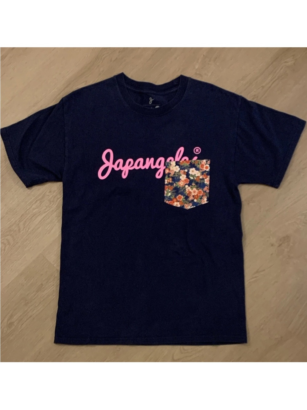 Japangeles Navy Graphic Print Pocket Crew Neck Cotton T-Shirt M Men's